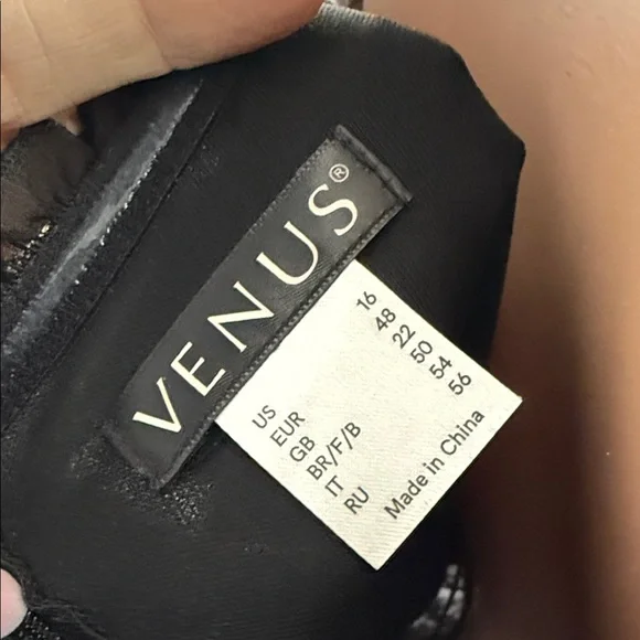 VENUS Black Ruffle Long Sleeve Dress - Picture 2 of 2